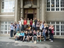 Die Schüler vor den Technischen Sammlungen Dresden