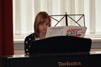Emily Giesen eröffnete die beiden Veranstaltungen in der Aula unserer Schule mit einem beeindruckenden Klaviervortrag.